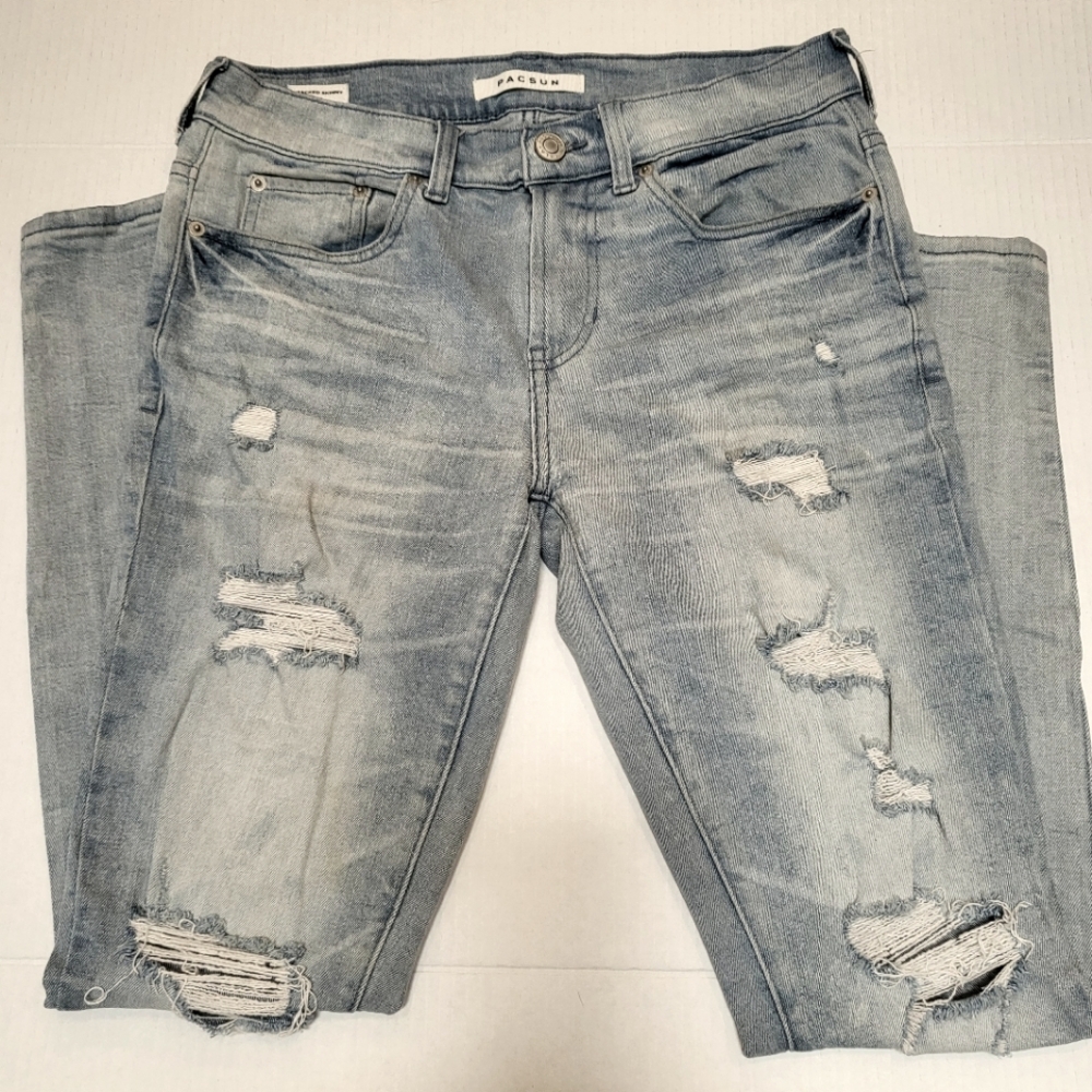 Pacsun Men's Stacked Skinny Faded Blue Distressed Jeans. W28xL30
